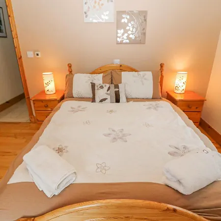 Starbay House Eyeries