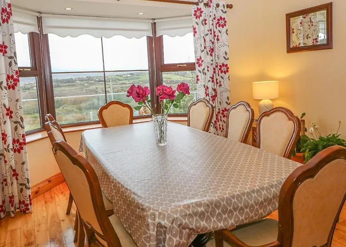 Starbay House